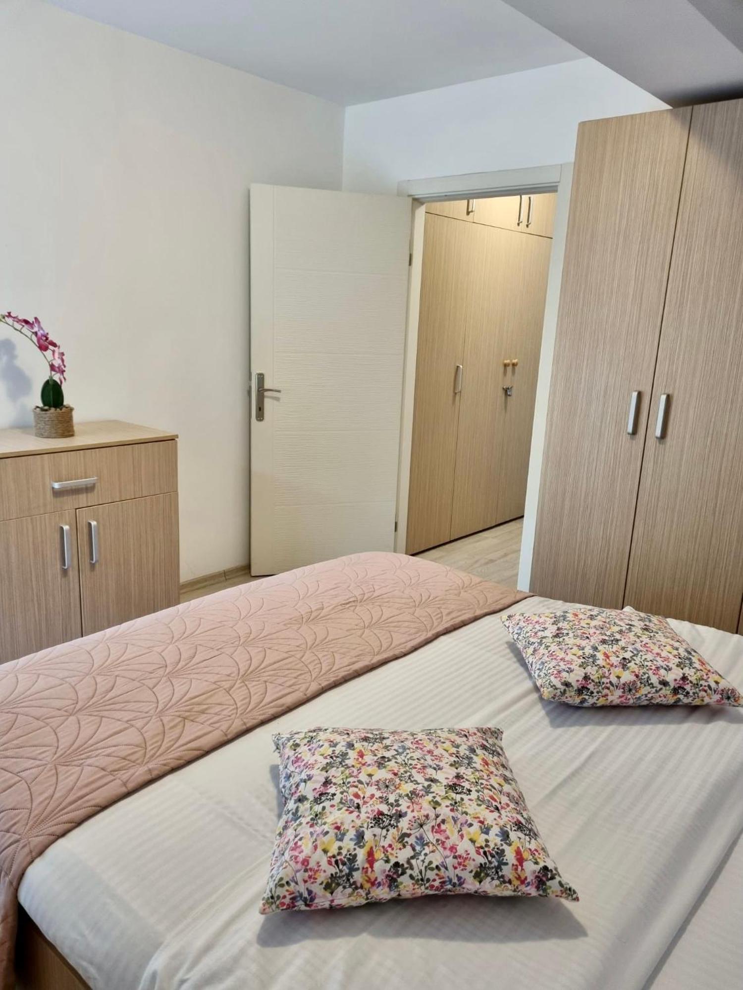 Fly Airport Residences & Therme-Self Check-In أوتوبين المظهر الخارجي الصورة